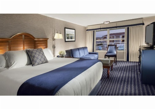 Hyannis Harbor Hotel image 16