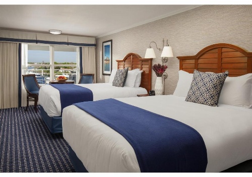 Hyannis Harbor Hotel image 17