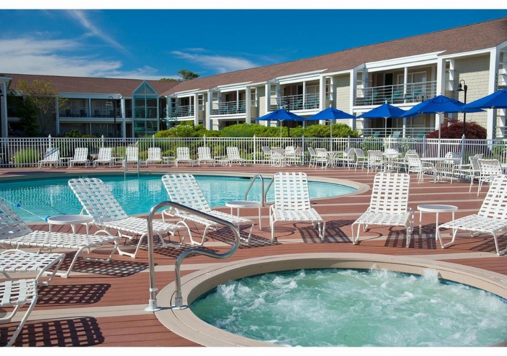Hyannis Harbor Hotel Image 33