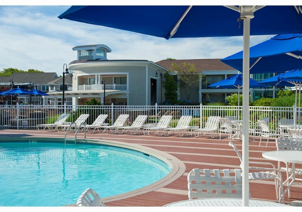 Hyannis Harbor Hotel Image 34